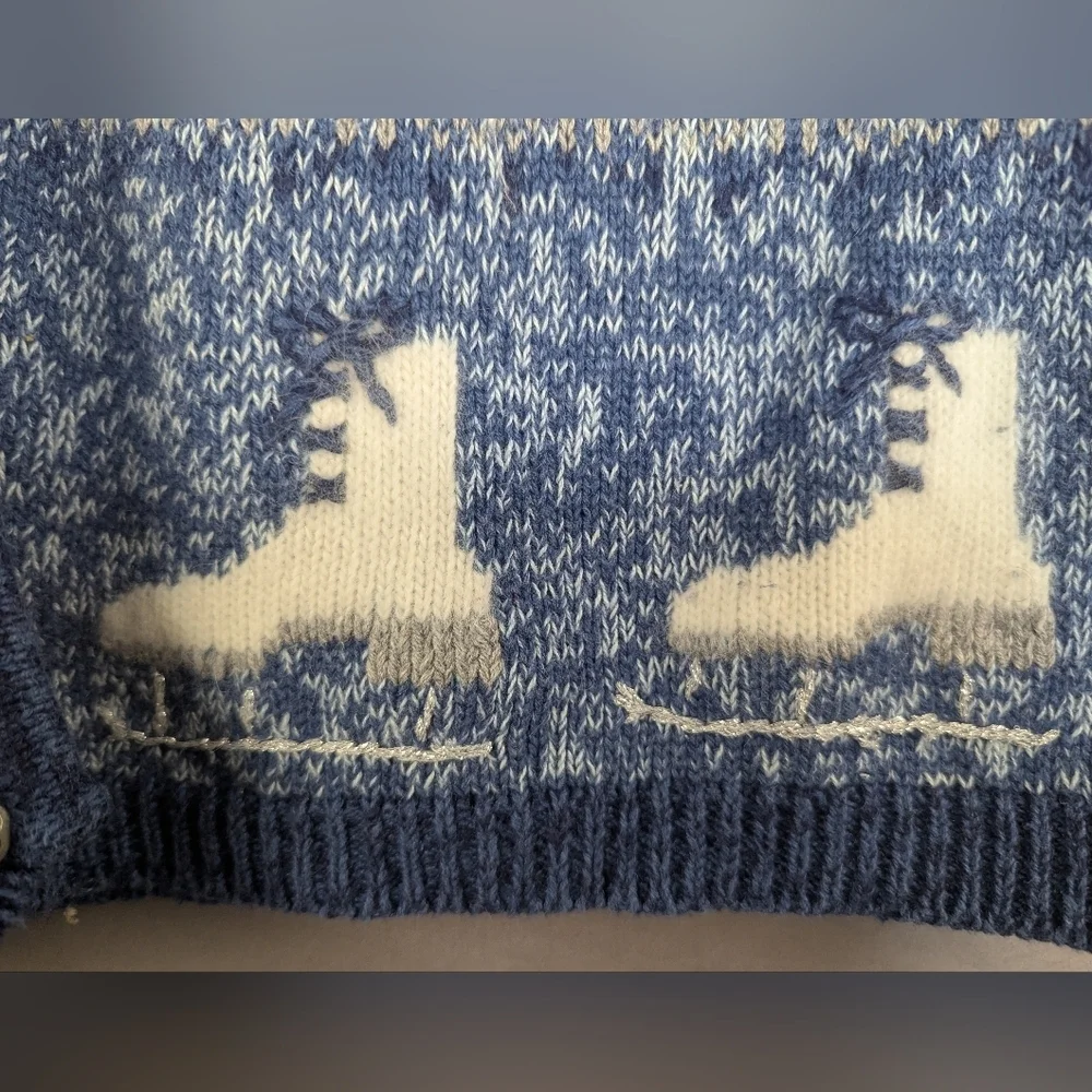 North Crest Sweater Vest Size 1X (14W/16W) Ice Skates, Trees, Snowflakes - Picture 5 of 14